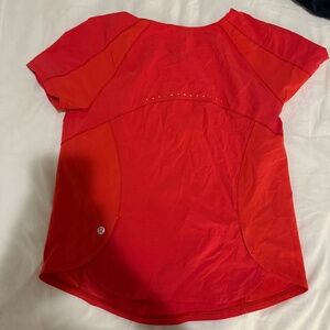 Lululemon top